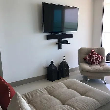 Palmetto Beach Apartment *